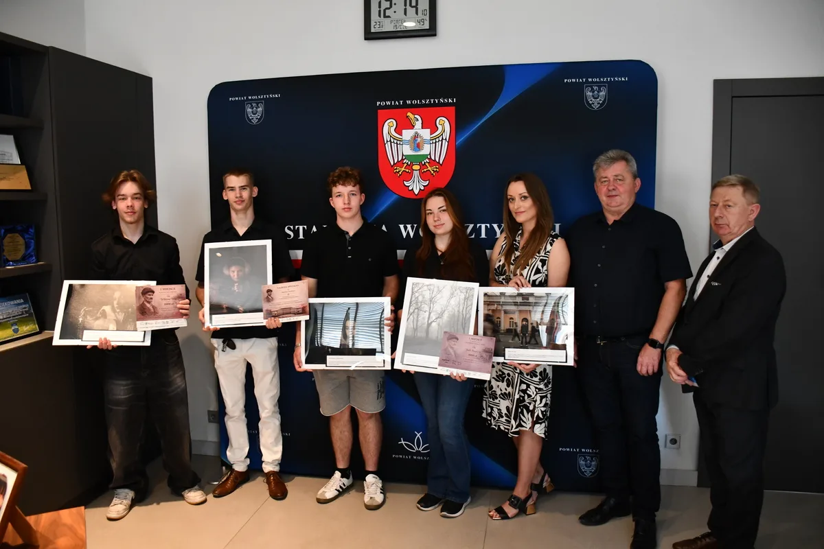 Laureaci IV Pleneru Fotograficznego gościem starosty